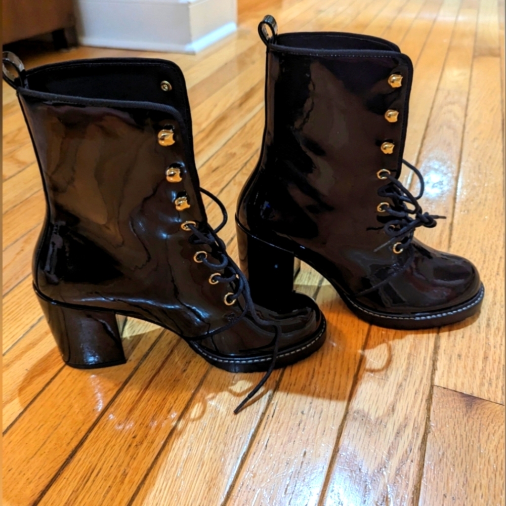 Stuart Weitzman Black Patent Boots